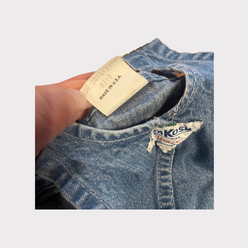 OshKosh B’gosh Vintage Classic Light Wash Denim Overalls - Picture 5 of 6